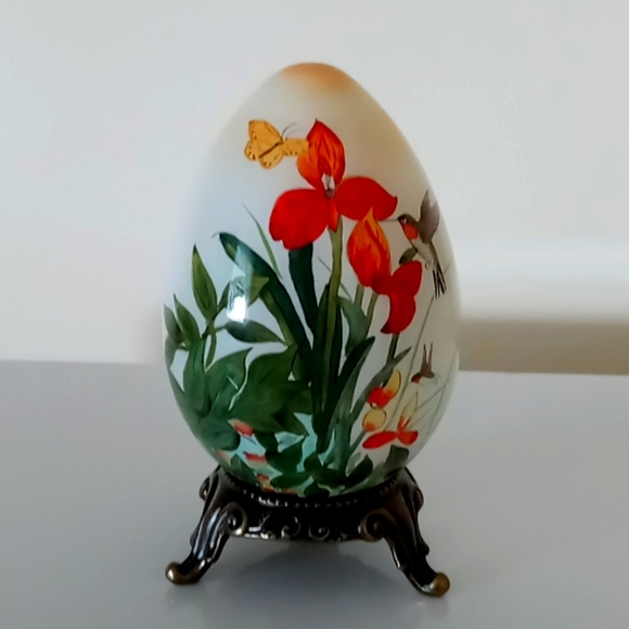 Ne'Qwa Art Other - NeQwa Art "Nectar" Reverse Hand-Painted Egg By Artist Tom Wood